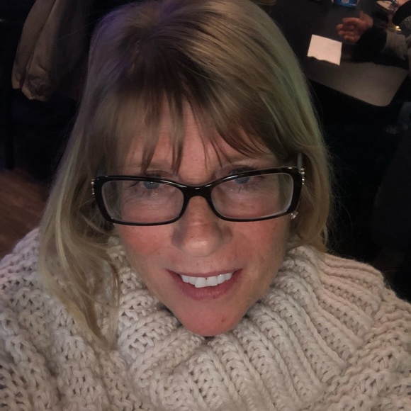 Meet your Posher, Toni - Picture 1 of 1